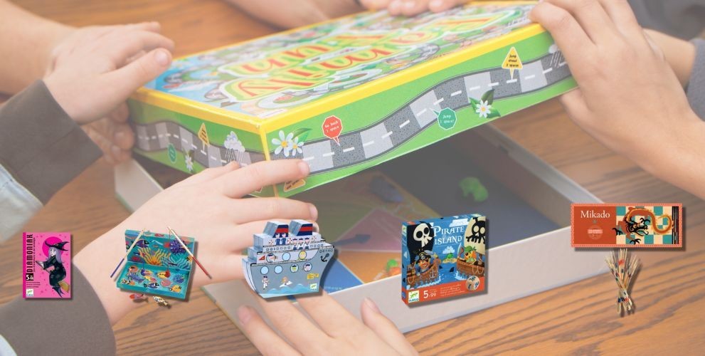 Giochi di società: condivisione e divertimento per tutti e per tutte le età